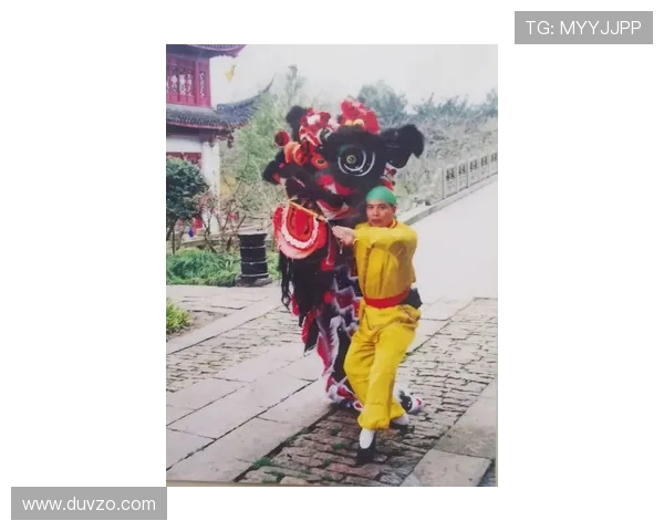 佛山南狮续租郑钧蔚引入葛一凡